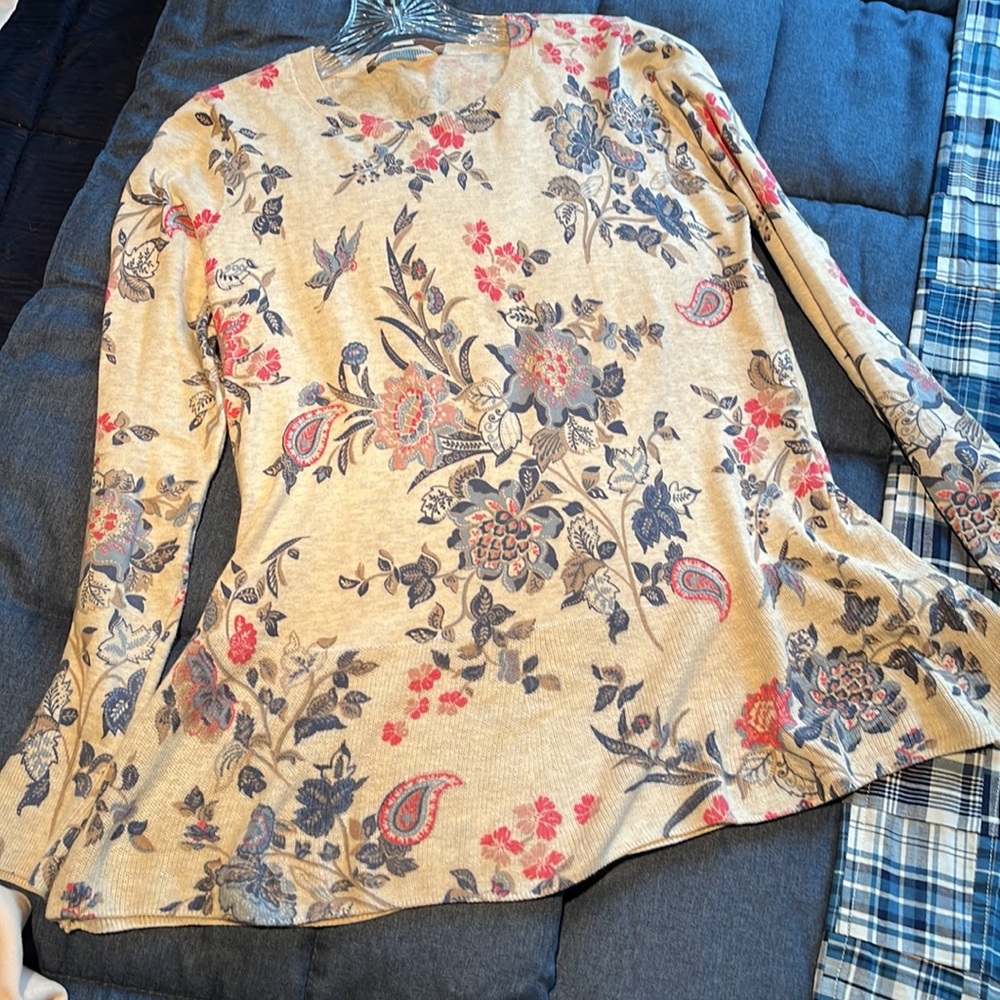 Peplum Floral Sweater by Loft - Picture 6 of 6